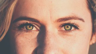 Woman's eyes 