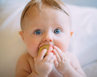 Development of babies' eyesight