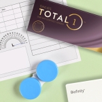 boxes-of-contact-lenses-next-to-prescription